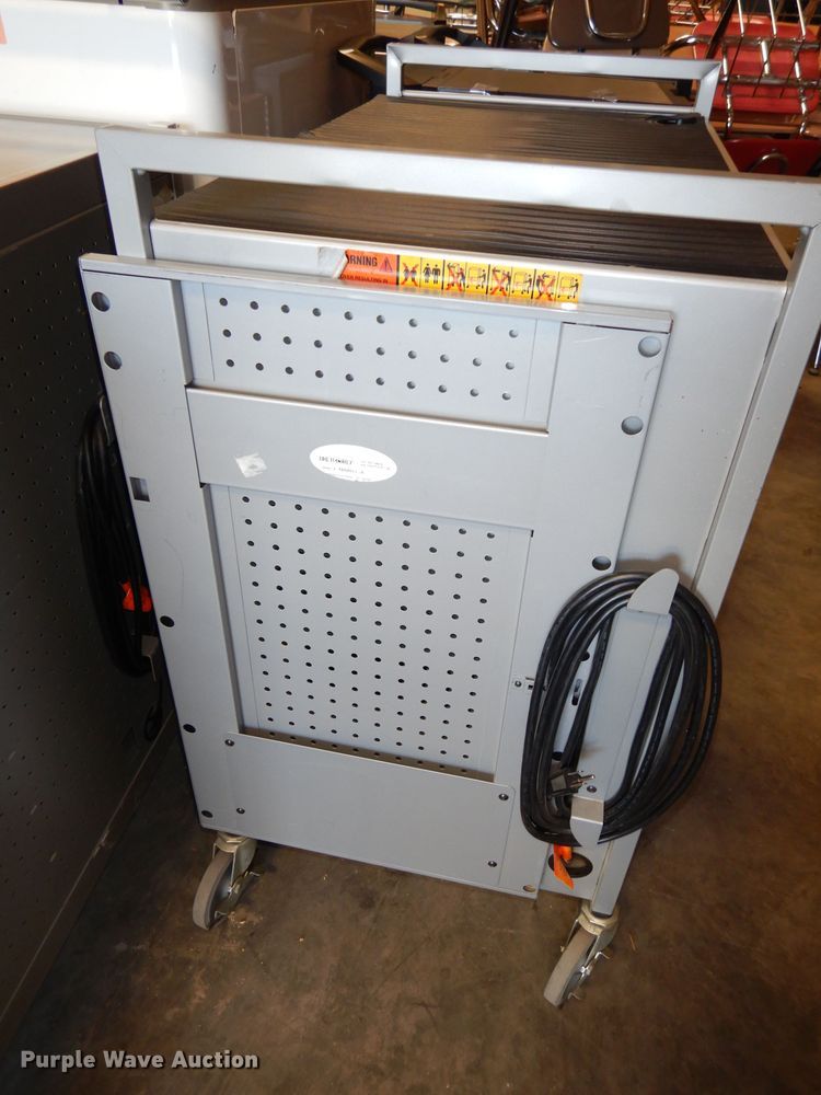 image for item HA9754 (7) laptop/tablet charging carts