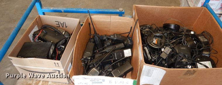 image for item HA9756 Analog radios