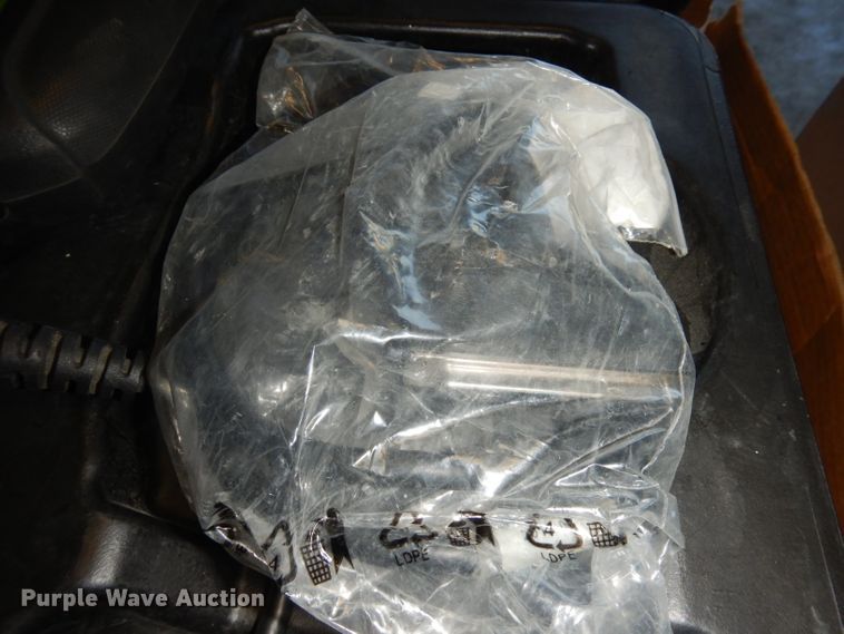 image for item HA9757 Bosch DCU100 diagnostics tool