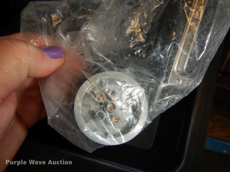 image for item HA9757 Bosch DCU100 diagnostics tool