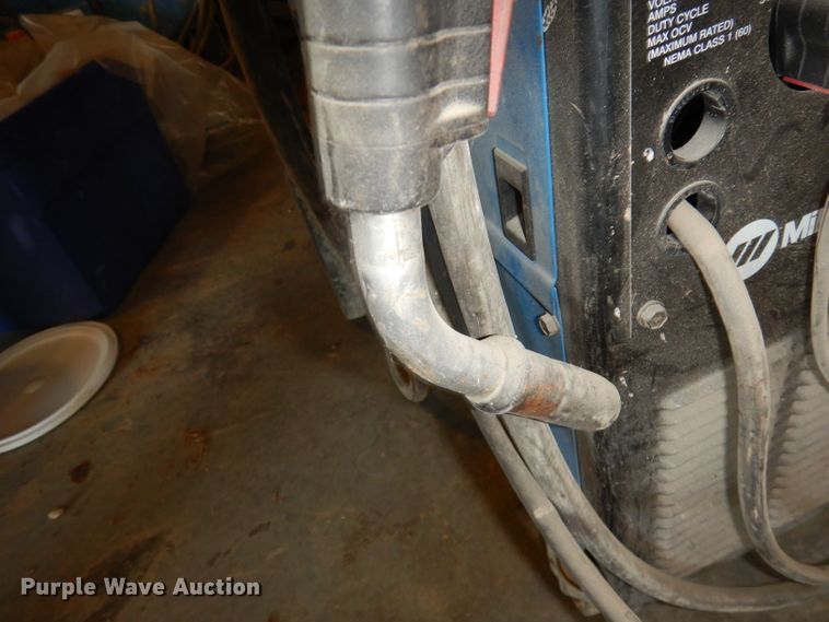 image for item HA9769 Miller Millermatic 250 CV/DC wire welder