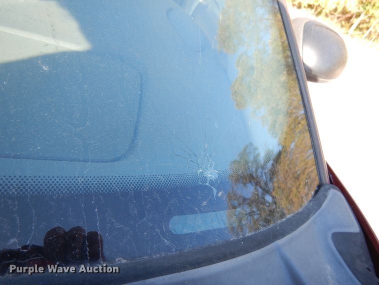 image for item HD9035 2005 Ford Taurus SE