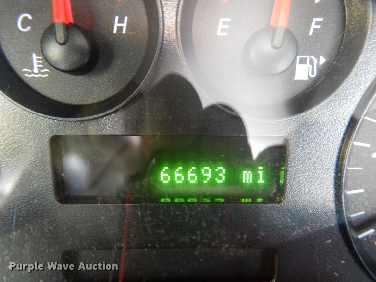 image for item HD9035 2005 Ford Taurus SE