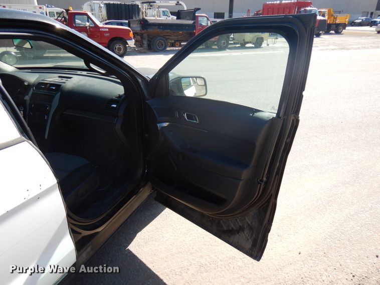 image for item HD9039 2014 Ford Explorer Police Interceptor  SUV