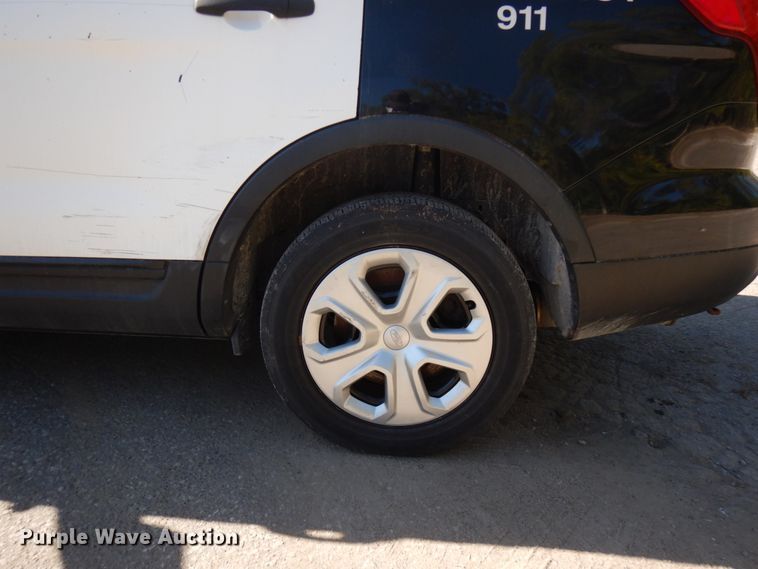image for item HD9039 2014 Ford Explorer Police Interceptor  SUV