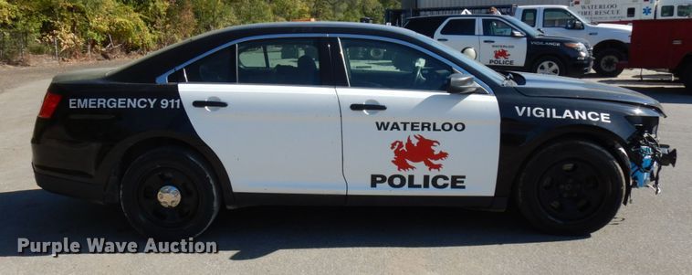 image for item HD9040 2014 Ford Taurus Police Interceptor