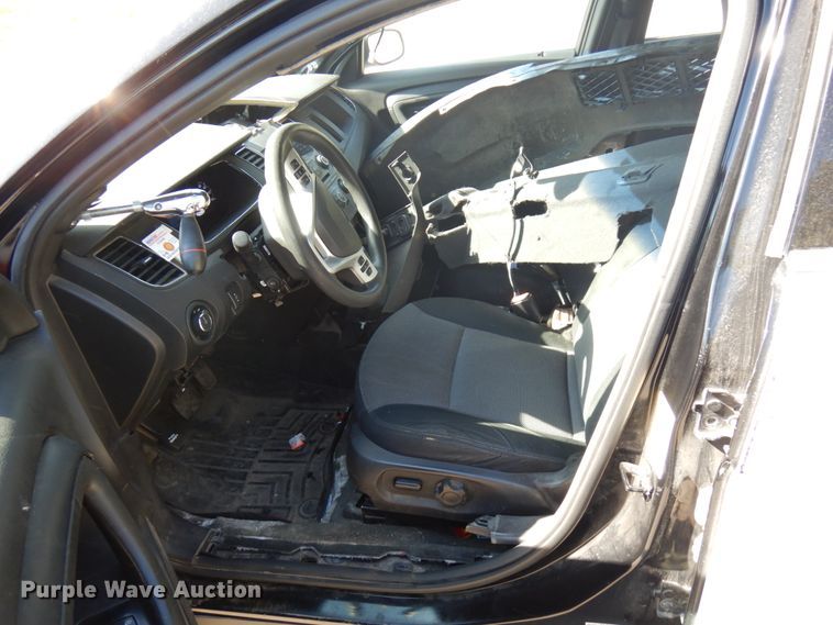 image for item HD9040 2014 Ford Taurus Police Interceptor