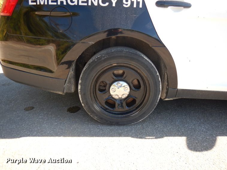 image for item HD9040 2014 Ford Taurus Police Interceptor