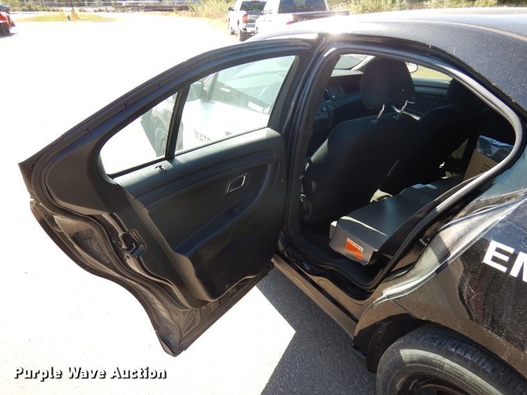 image for item HD9041 2014 Ford Taurus Police Interceptor