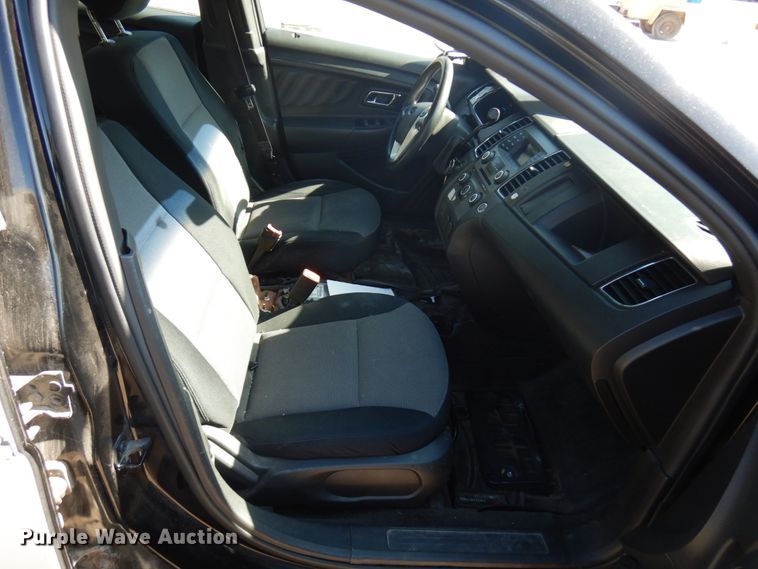image for item HD9041 2014 Ford Taurus Police Interceptor