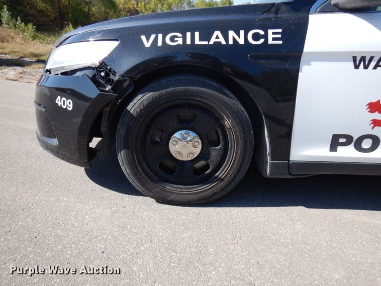 image for item HD9041 2014 Ford Taurus Police Interceptor