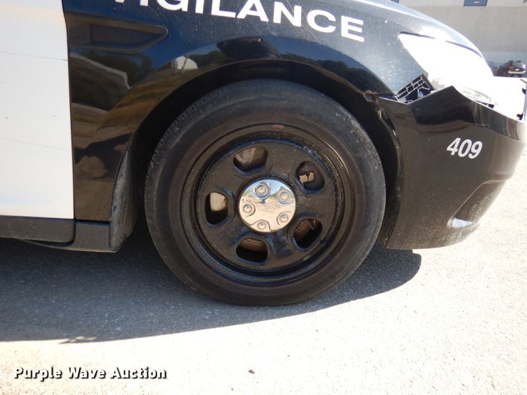 image for item HD9041 2014 Ford Taurus Police Interceptor