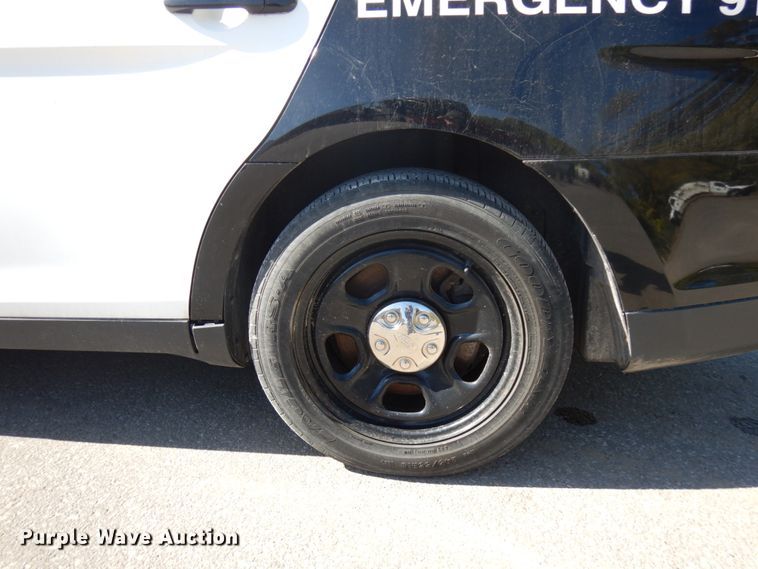 image for item HD9041 2014 Ford Taurus Police Interceptor