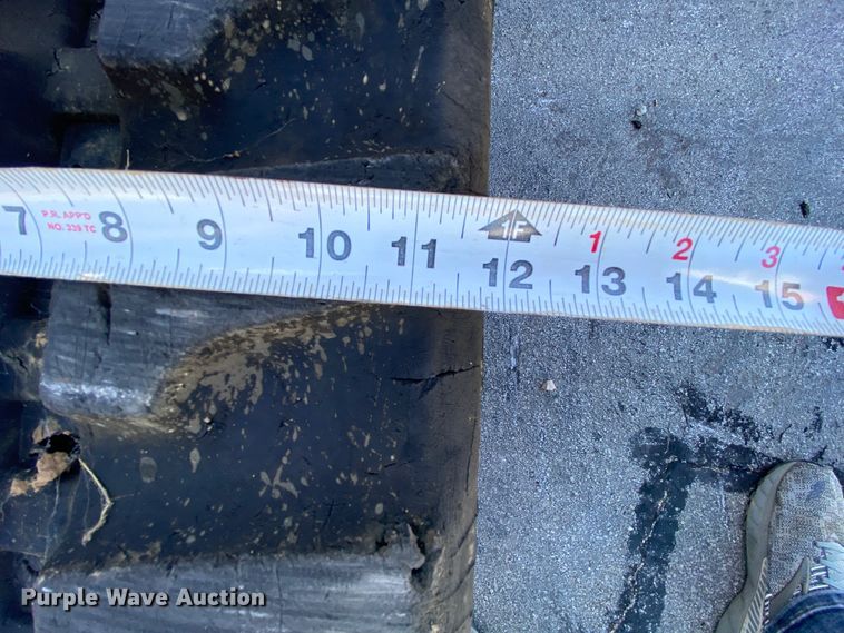 image for item HE9821 2006 Bobcat 331E  mini excavator