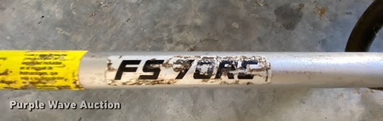 image for item HE9822 Lawn and garden equipment