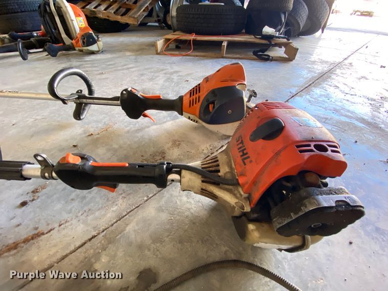 image for item HE9822 Lawn and garden equipment