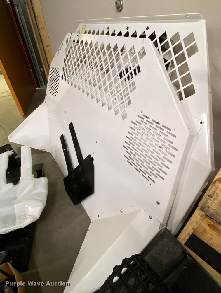 image for item HE9825 Automotive accessories