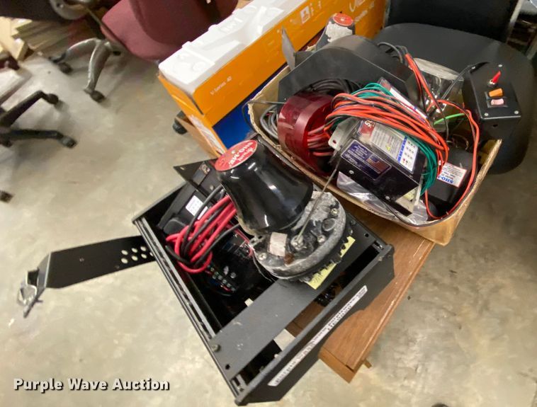 image for item HE9826 Automotive accessories