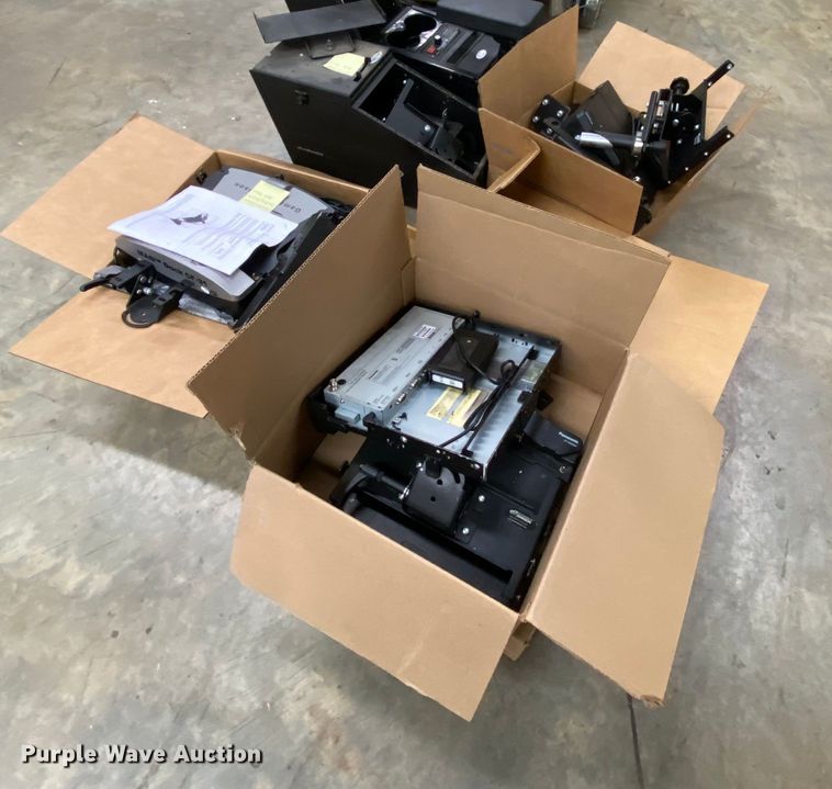 image for item HE9830 Automotive accessories