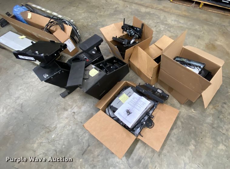 image for item HE9830 Automotive accessories