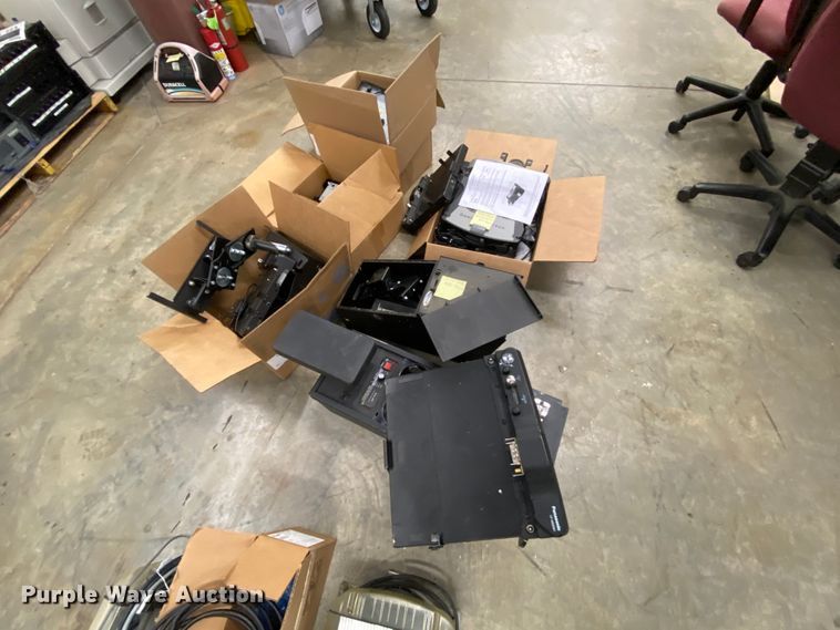 image for item HE9830 Automotive accessories