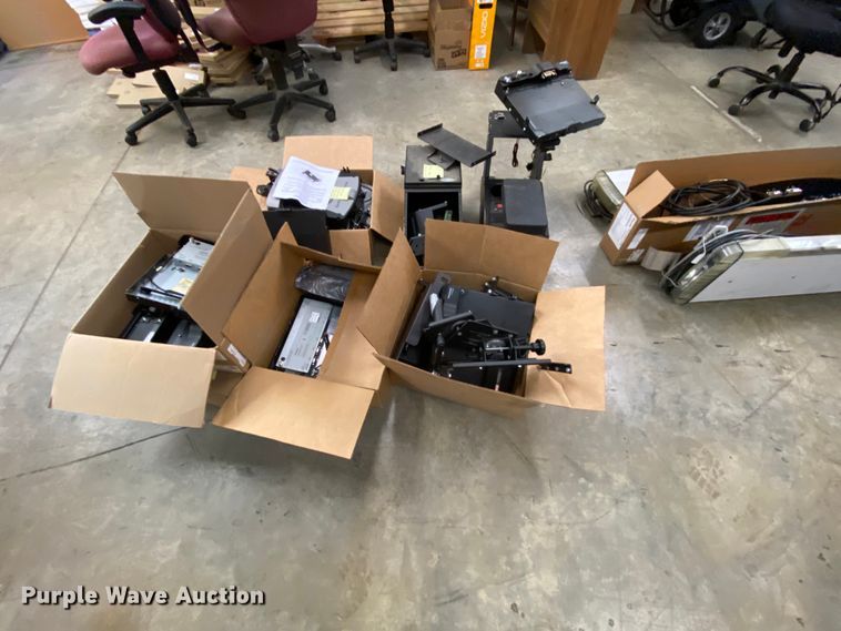 image for item HE9830 Automotive accessories