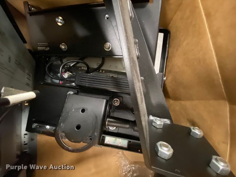 image for item HE9830 Automotive accessories