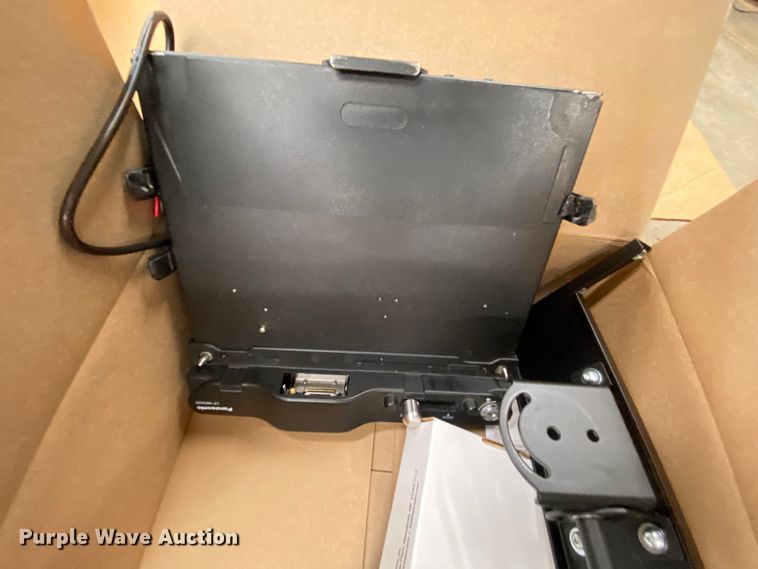 image for item HE9830 Automotive accessories