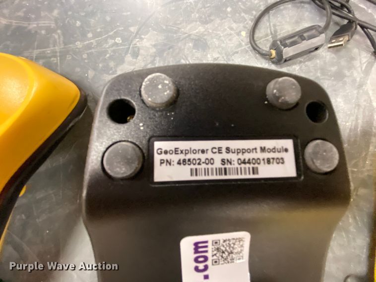 image for item HE9831 Surveying equipment