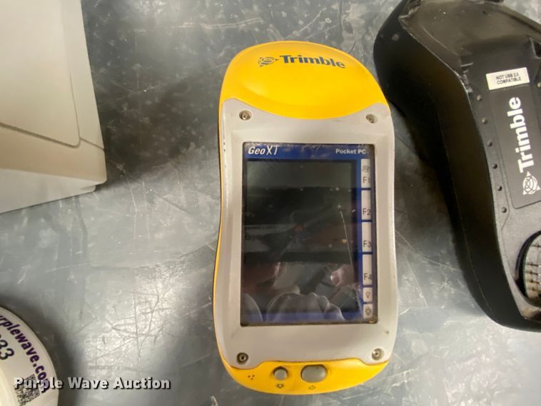 image for item HE9831 Surveying equipment