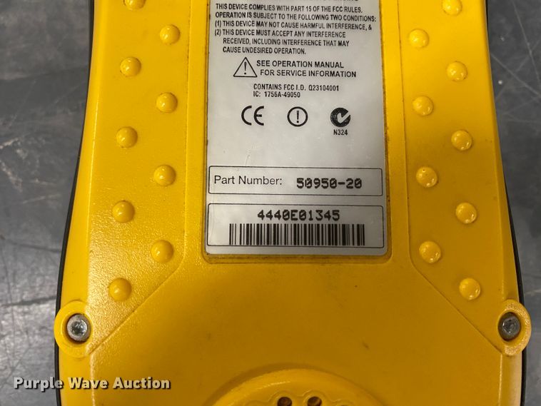 image for item HE9831 Surveying equipment