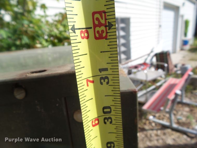 image for item HF9619 Wood shop table