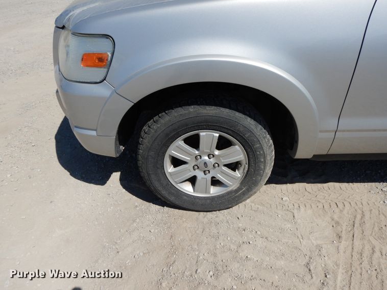 image for item HJ9577 2010 Ford Explorer XLT  SUV