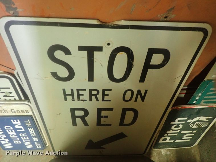 image for item HK9993 Approximately 50 street signs