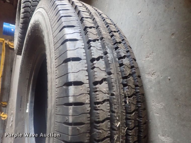 image for item HK9994 (5) tires