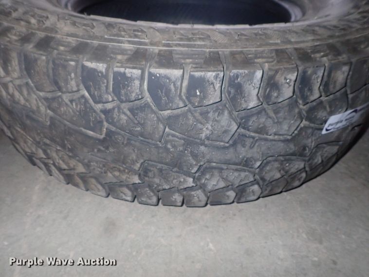 image for item HK9994 (5) tires