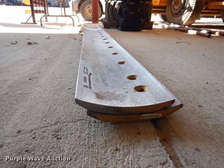 image for item HN9291 (2) 8'L motor grader blades