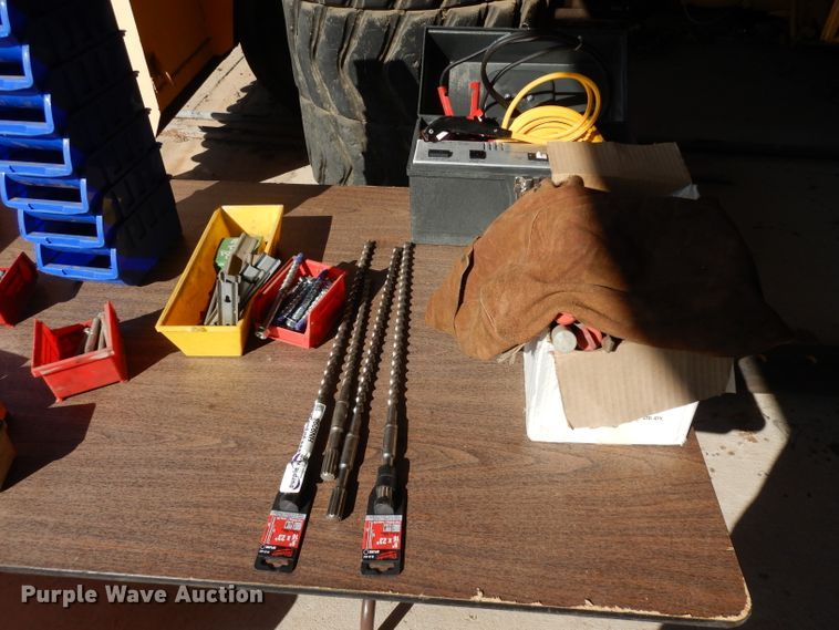 image for item HN9296 Bolt bins