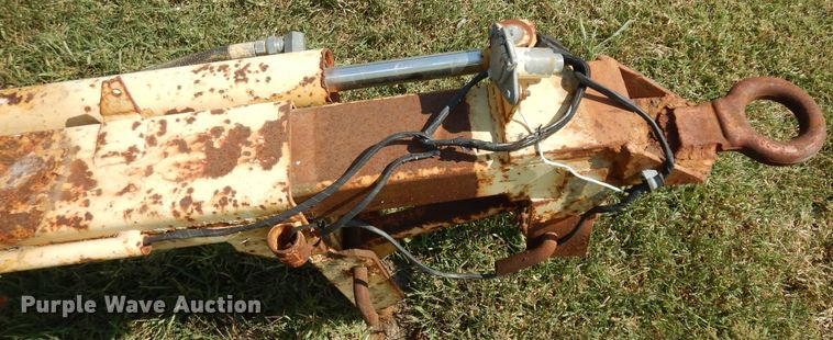 image for item HN9365 1988 Vermeer TS-30 tree spade