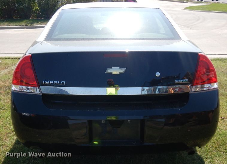image for item HN9367 2010 Chevrolet Impala Police Cruiser