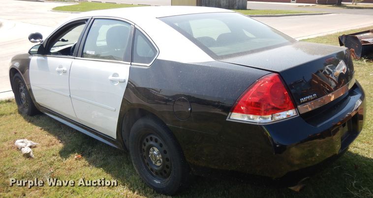 image for item HN9367 2010 Chevrolet Impala Police Cruiser