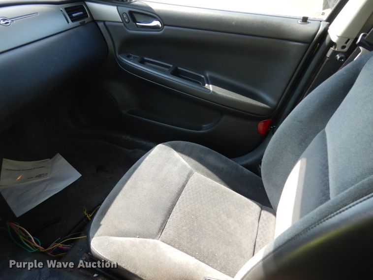 image for item HN9367 2010 Chevrolet Impala Police Cruiser