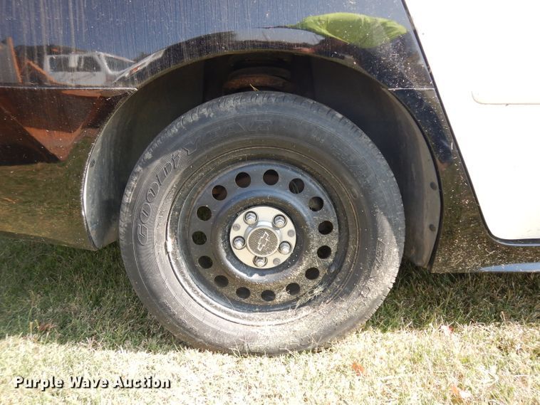 image for item HN9367 2010 Chevrolet Impala Police Cruiser