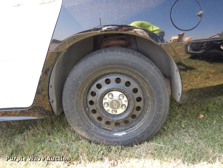 image for item HN9367 2010 Chevrolet Impala Police Cruiser