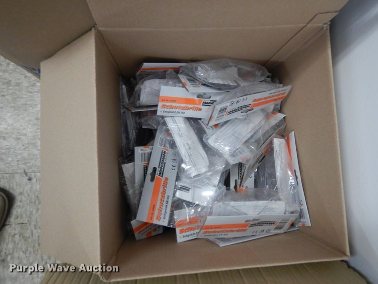 image for item HN9378 Approximately 300 Mannesmann safety glasses