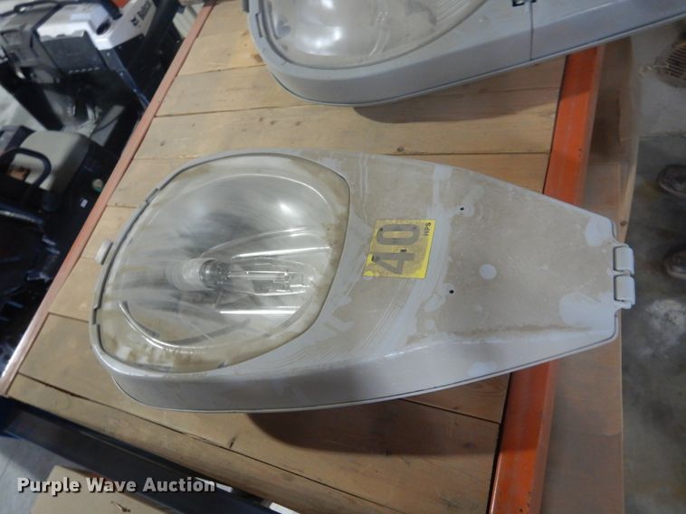 image for item HO9185 (11) street lights