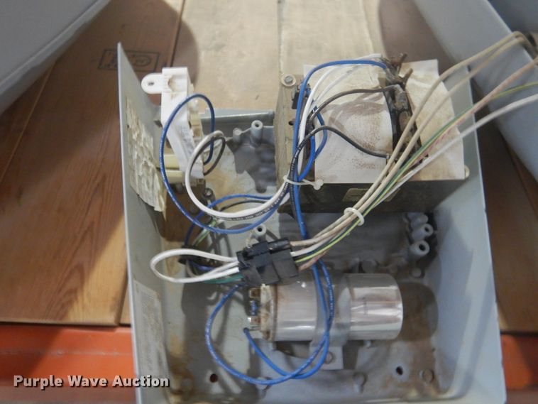 image for item HO9185 (11) street lights