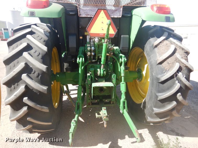 image for item HO9229 John Deere 7230  tractor