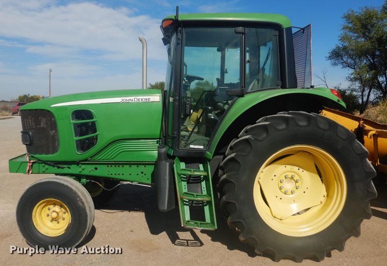 image for item HO9229 John Deere 7230  tractor