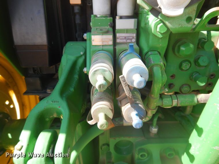 image for item HO9229 John Deere 7230  tractor